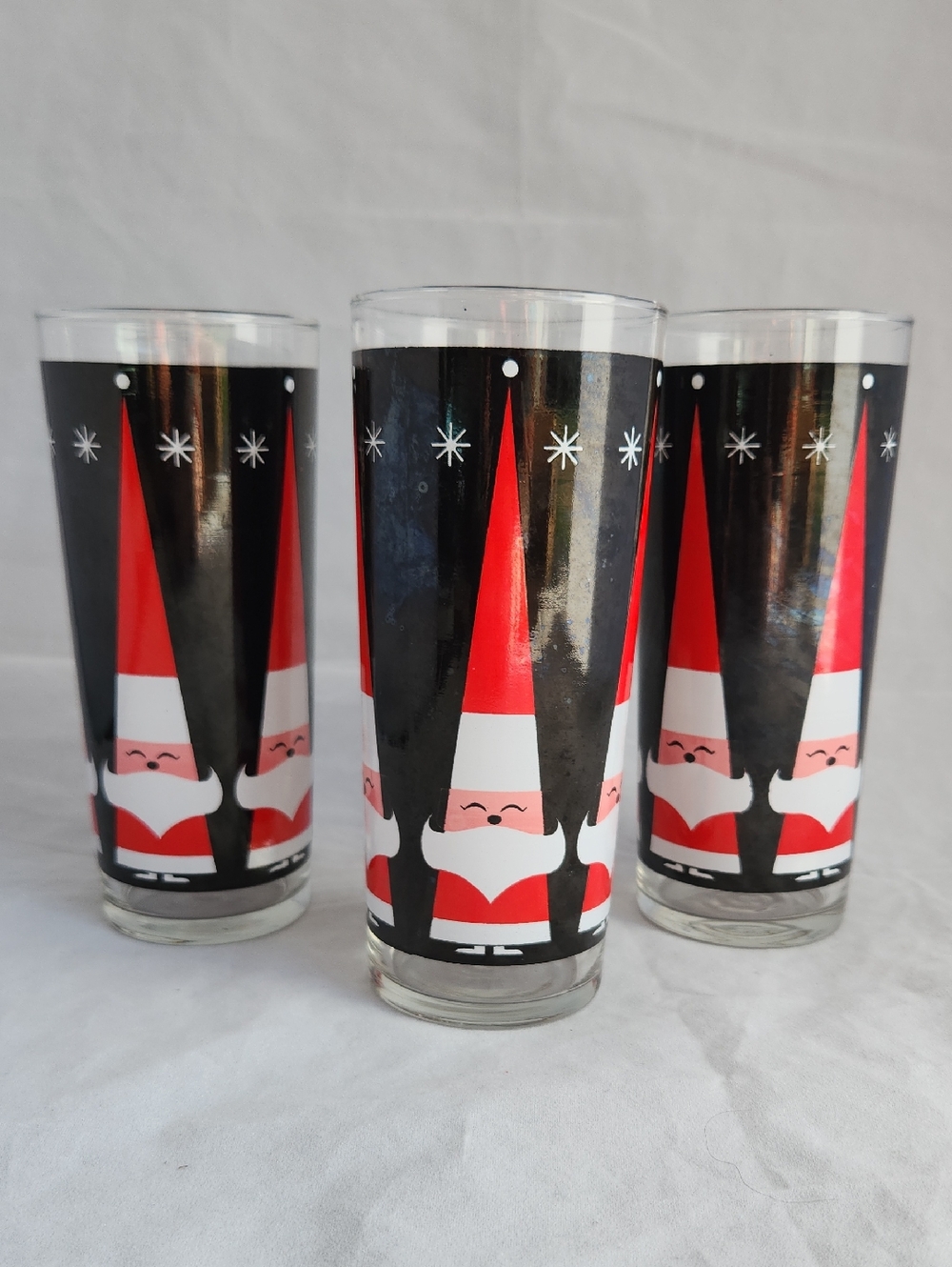 Vintage 70s Holt Howard DAIRY QUEEN Santa Tumbler Glasses - Set of 3 by Libby